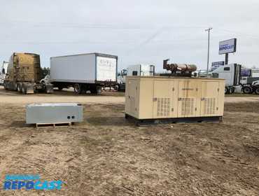 Generac natural gas genset back-up power generator, Model 99A0251-S, 135 KW, 168.7 KVA, 120/208...