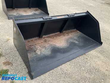 New Tomahawk 78” Snow / Mulch Skid Steer Bucket, Universal Quick Attach (3003-6