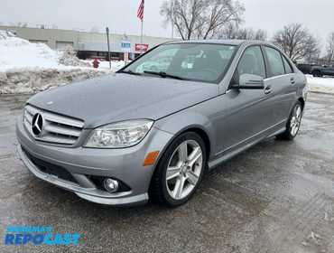 2010 Mercedes Benz C300