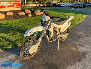 Repocast.com® | 2022 SSR SR300S Dirt Bike