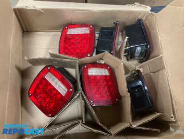 Repocast.com® | (6) New VSM 3-stud LED Red Box Lamps,...