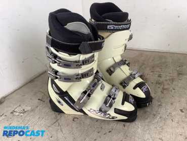 Boots Snowboard Rossignol – Noir – Taille 37 (mondopoint 24) – Occasion