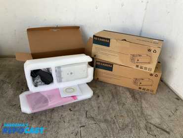 Lot of (3) HD Cameras Model #: HDC Cameras, Model #: HDC 3000