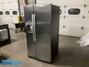 General Electric GSS25IYNZHFS 25.1-cu ft. Side-by-Side Refrigerator/Freezer
