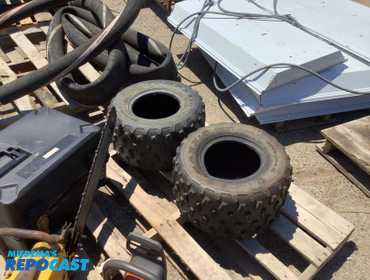 Repocast.com® | Lot of (2) DURO Tire Dik778A 20X10-9...