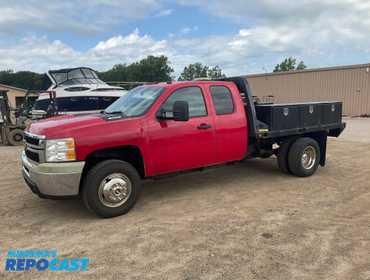 Repocast.com® | 2013 Chevrolet 3500 HD Flatbed Dually...