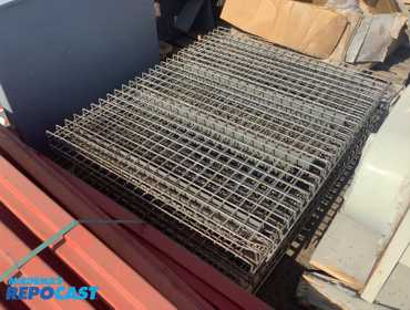 Repocast.com® | Skid of 43”x52” pallet racking grates
