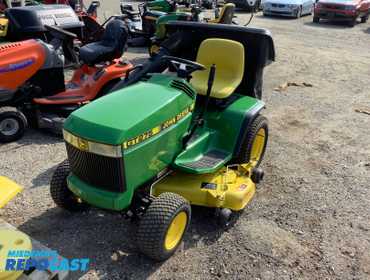 Carta Da Parati Trattori E Bulldozer-escavatore Su Sfondo Bianco - Foto 9