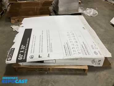 Delta B23205-6030-WH 60” x 30” Bathtub Wall Set, has damage