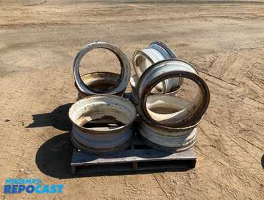 Repocast.com® | Lot of (7) steel 22.5 Dayton wheels,...