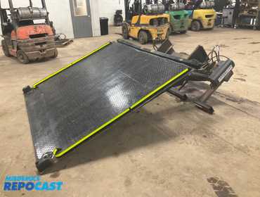 MBB Interlift ILK44 Cantilever Lift Gate, 98” wide x 83” long Steel Platform, 12 volt, Working...