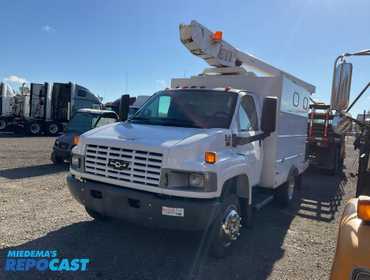 2005 Chevrolet C5C042 C5500