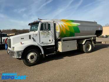 Semi Truck & Trailer Auction 12/9/25