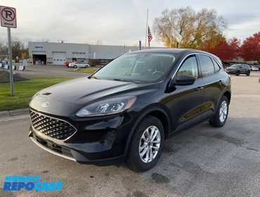 Byron Center & Wayland, MICHIGAN: REPO'S, TRUCKS, TRAILERS, EQUIPMENT, AUTO'S, RV'S, AND MUCH MORE! 11/28/25