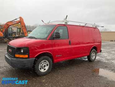 2004 GMC Savana 2500 Work Van
