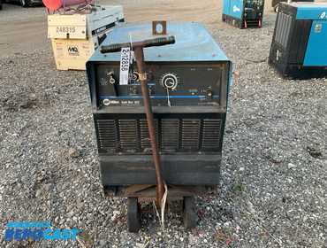 Miller Gold Star 652 CC, DC Welding Power Source