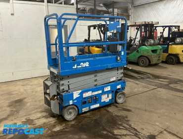 2016 Genie GS-1930 Scissor Lift