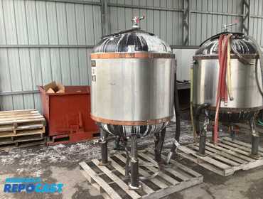 700 Liter 5 BBL Stainless Steel / Copper Jacketed Fermenter Brew Tank SPECIFIC MECHANICAL SYSTEMS