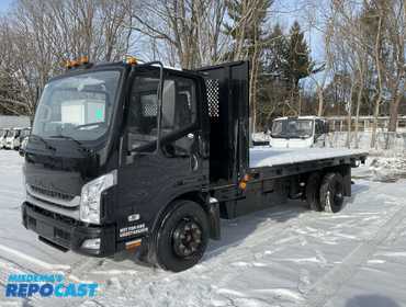 2025 Bollinger B4 Electric Chassis Cab 7WE45CP55SL000004