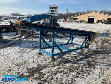 Plastic belt conveyor 32”W x 14’ long, has a stop bar along the low side, Dayton DC Speed Control...