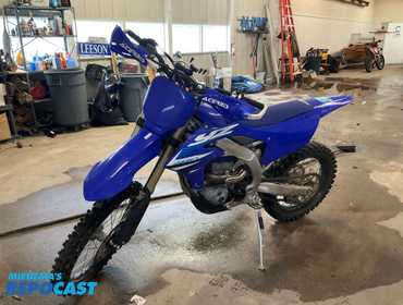 2025 Yamaha YZ450FXS Dirt Bike