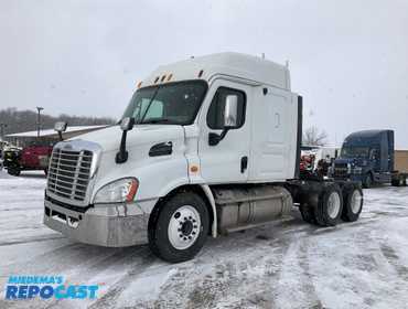 2013 Freightliner Cascadia Semi 1FUJGHDV9DSBY3604