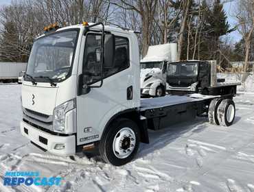 2025 Bollinger B4 Electric Chassis Cab 7WE45CN56SL000094