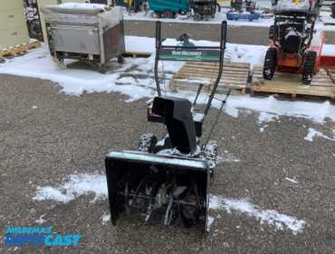 MTD yard machines 5 forward/2 reverse speeds snow blower (Model: 31A- 611D06241372) (serial...