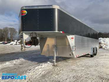 2023 Sundowner Cargo 24GN Fifth Wheel 32’
