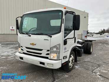 2017 Chevrolet 5500HD Stake