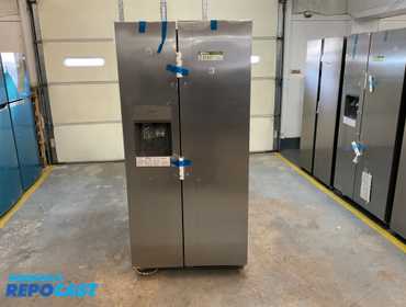 Frigidaire  FRSS2323ASA- Refrigerator/ Freezer