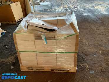 Pallet of approximately (39) Boxes of PSY-962 Anchor Arya Pattern 328x425x8 Tiles10 Per Box