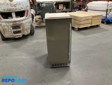 Danby DIM32D1BSSPR Ice maker
