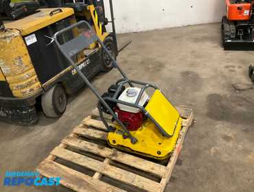Wacker Neuson WP 550 Plate Compactor, Honda GX160 Gas Engine with Recoil Start, approx. 19” wide...