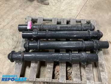 (4) outdoor metal post. Measures 46” long.