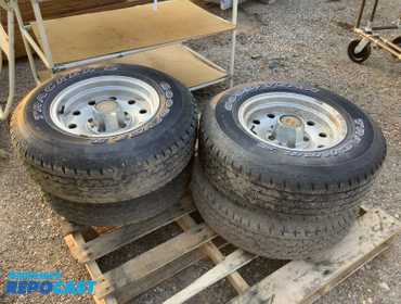 Repocast.com® | (4) Goodyear Tracker 2 P235/75R15...