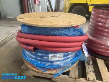 Spool of 250’ of New Gates 1-1/2” Red Air Line Hose, Duro Flex Multi-Purpose, 250 psi max