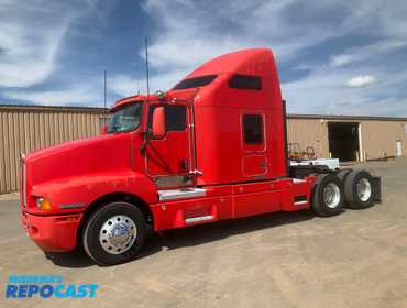 2007 Kenworth T600 Semi 1XKAD49X17J204508