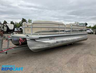 2001 Premier Grand Majestic 225F 9 Pontoon  Boat
