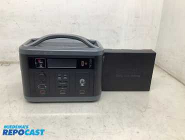 Oscal PowerMax 700 Portable Power Station with Power Cords