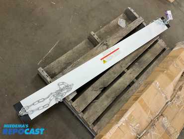 Steel Heavy Duty Magnetic Hanging Sweeper 60 In. Length 120 Lb. Capacity