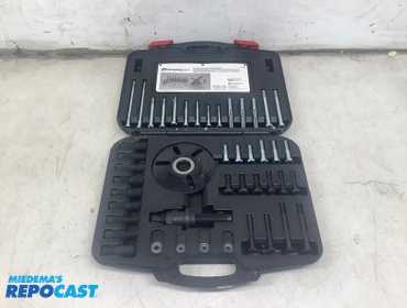 Powerbuilt Model # 648994 Harmonic Balancer Puller &amp; Installer Master Set