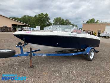 1994 Four Winns Freedom 170 Boat