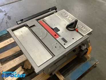 Rockwell RK7241S Table Saw w/ Laser