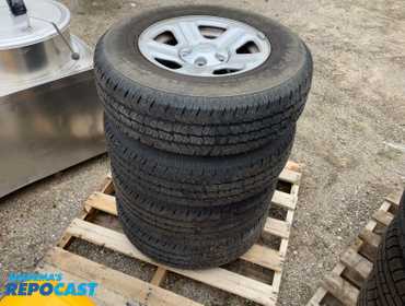 Repocast.com® | Lot of 4 Goodyear wrangler p225/75R16...