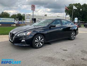 2022 Nissan Altima 2.5 SV