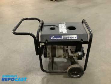COMPANION 10 HORSE TECUMSEN generator 5250 WATT / LSOO SURGE WATT, works