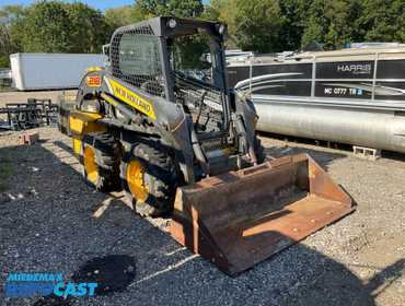 New Holland L218 Skid Steer Loader