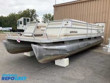 1999 Crest 25-25 Pontoon Boat