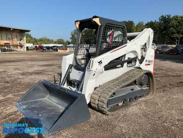 2017  Bobcat T740 Skid Steer